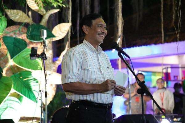 Luhut Sebut Kereta Cepat Jakarta-Surabaya Bakal Lebih Canggih dari Whoosh