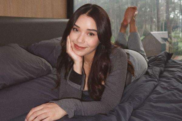 Biodata dan Agama Lula Lahfah, Selebgram yang Diteriaki Haram Gegara Ngepods di Madinah