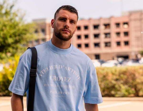 Kisah Maarten Paes, Kiper Timnas Indonesia yang Jadi Model Iklan Brand Terkenal di Amerika Kisah Maarten Paes, Kiper Timnas Indonesia yang Jadi Model Iklan Brand Terkenal di Amerika