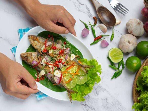 Keseringan Makan Ikan Bikin Cacingan? Ini Faktanya Keseringan Makan Ikan Bikin Cacingan? Ini Faktanya