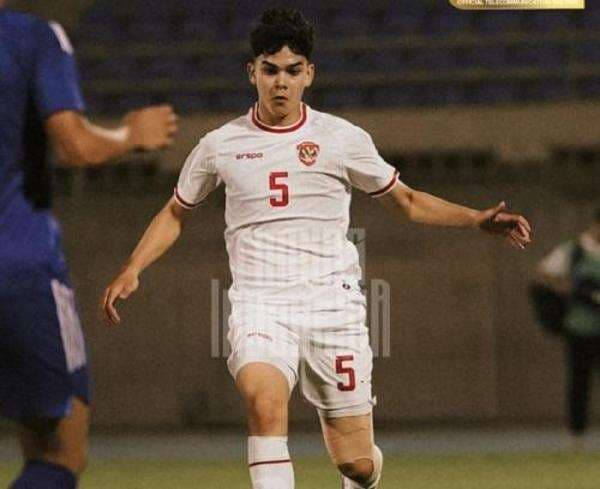 Kisah Nova Arianto yang Merasa Timnas Indonesia U-17 Dapat Durian Runtuh Usai Matthew Baker Debut di Melbourne City U-23