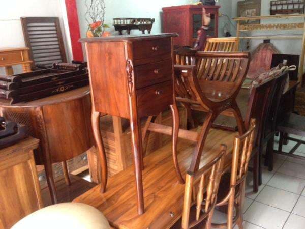 Trump Naikkan Tarif Impor 25, Ekspor Mebel RI Diprediksi Lesu