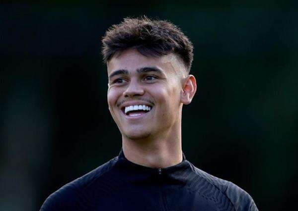 Mees Hilgers Langsung Terbang ke Indonesia Usai FC Twente Gagal Rebut Tiket Kompetisi Eropa