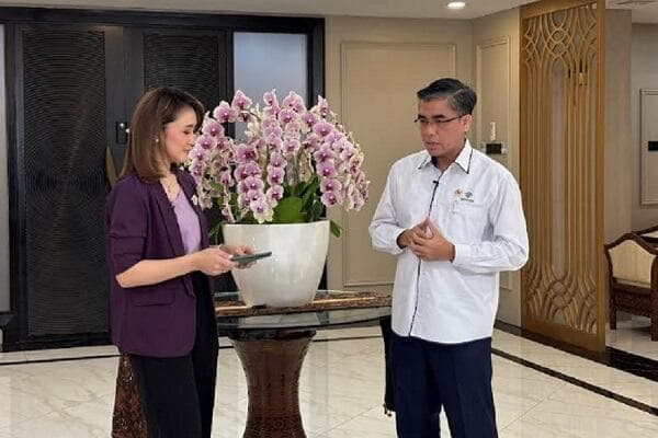 Rentan Kena Layoff, Menaker Minta Satgas PHK Bisa Lindungi Pekerja Media Rentan Kena Layoff, Menaker Minta Satgas PHK Bisa Lindungi Pekerja Media