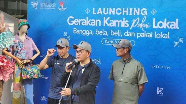 PNS Kemendag Wajib Pakai Produk Lokal Setiap Hari Kamis PNS Kemendag Wajib Pakai Produk Lokal Setiap Hari Kamis