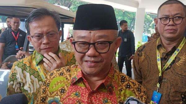 Prabowo Panggil Mendikdasmen dan Mensos Bahas Sekolah Rakyat Sore Ini, Kurikulum hingga Guru Ditetapkan?