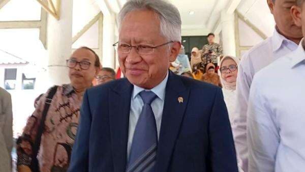 Reshuffle Kabinet: Prabowo Dikabarkan Ganti Mendikti Saintek