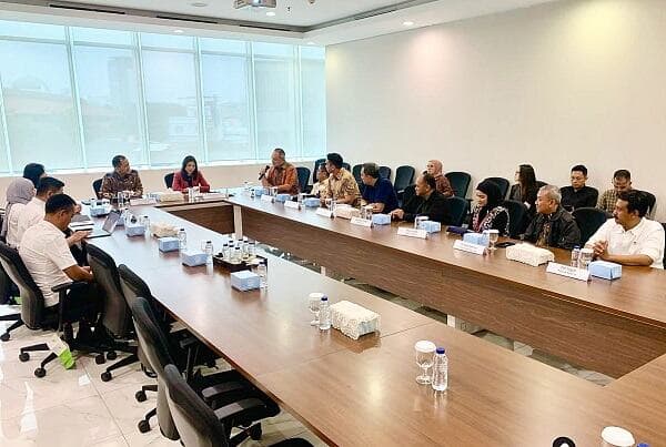 Menteri Transmigrasi Audiensi dengan Jajaran iNews Media Group, Ini yang Dibahas