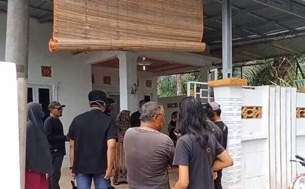 Merasa Tertipu, Puluhan Korban Arisan Online Ngamuk di Tanjung Balai