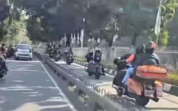 Polisi Tilang Rombongan Moge Terobos Jalur Transjakarta di Jakbar, Segini Dendanya!