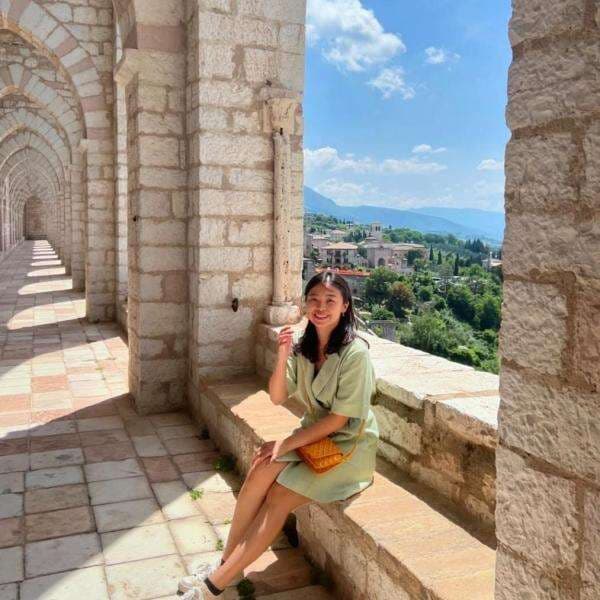 5 Potret Monica Jonan Putri Ignasius Jonan yang Berpenampilan Sederhana