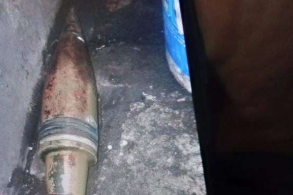 Ngeri! Pedagang Mi Ayam Temukan Mortir di Pasar Rebo Jaktim, Sempat Dikira Termos