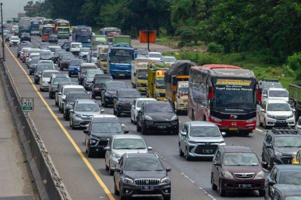 Mobil Pribadi dan Jalan Tol Masih Jadi Pilihan Favorit Mudik Lebaran 2025