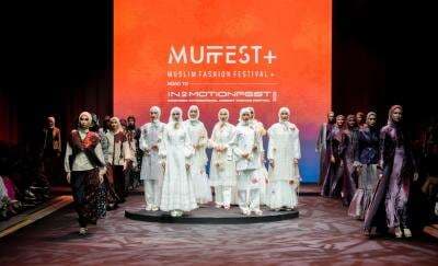 5 Potret Momen Lahiran Kiky Saputri, Ekspresi Tegang hingga Tangis Haru