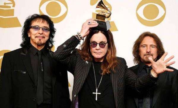 Ozzy Osbourne Meninggal Dunia di Usia 76 Tahun, Ini Warisan Musik dan Riwayat Penyakitnya