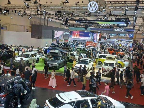 Dampak Tarif Baru AS, Indonesia Dikhawatirkan Dibanjiri Mobil Impor