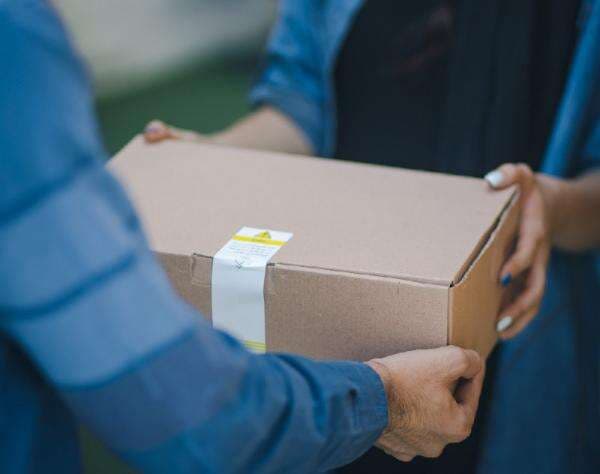 Cara Mengirim Hadiah ke Luar Negeri lewat Jasa Ekspedisi, Ini yang Harus Disiapkan