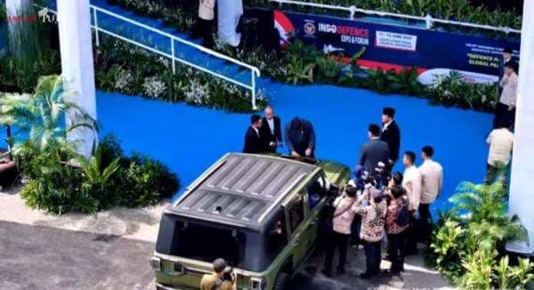Prabowo Luncurkan Pandu, Maung MV 3 Listrik Buatan Pindad
