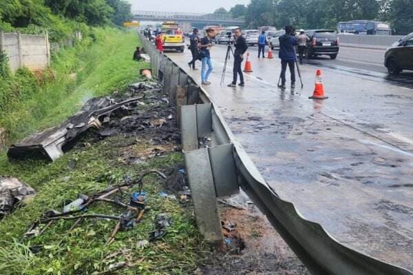 Pasca Kecelakaan Maut, Contra Flow Kembali Berlaku di Tol Japek KM 47-KM 70