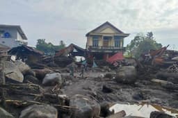 Pasukan TNI Diterjunkan Cari Korban Hilang Diterjang Banjir Lahar Dingin Gunung Marapi