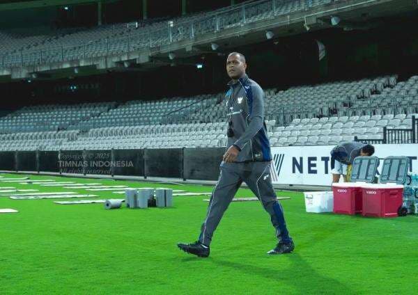 Ogah Main Bertahan, Patrick Kluivert Tegaskan Timnas Indonesia Tampil Agresif saat Lawan Bahrain!