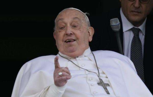 Kenapa Pope Dipanggil Paus di Indonesia? Simak Fakta Menarik yang Jarang Diketahui