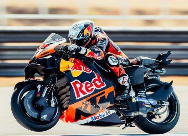 Hasil Tes Pramusim MotoGP 2025 Hari Kedua di Sirkuit Buriram Sesi Pertama: Pedro Acosta Tercepat, Marc Marquez Posisi 13
