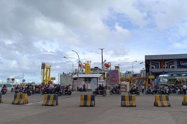 Catat! Pelabuhan Bakauheni Hanya Layani Penumpang Mobil hingga Bus Mulai Besok