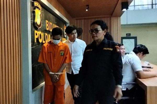 Kakak Adik asal Palembang Menyamar Jadi Perempuan di Bigo Live, Peras Korban Rp100 Juta