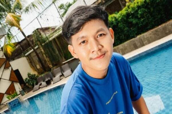 Pemuda Berbakat Asal Makassar, Rio Jokam Raih Pencapaian Gemilang di Dunia YouTube