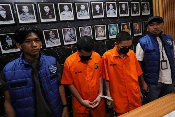 Karyawan Ninja Xpress Curi 10 Ribu Data Konsumen, Ratusan Pembeli Terima Paket Isi Sampah Karyawan Ninja Xpress Curi 10 Ribu Data Konsumen, Ratusan Pembeli Terima Paket Isi Sampah