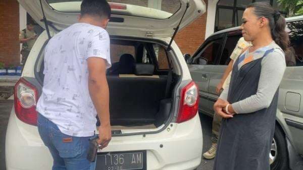 Meresahkan, Tugiman Alias Chika Pengamen Waria Bermobil di Jateng yang Viral Ditangkap 