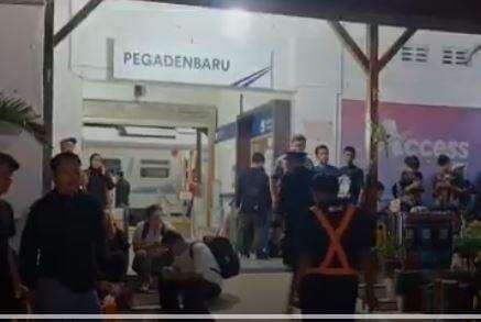 Ngeri! Wajah Penumpang KA Sancaka Luka-Luka Kena Lemparan Batu, KAI Kejar Pelaku