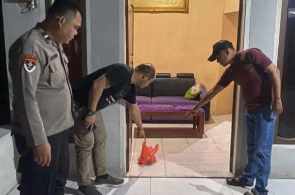 Ngeri! Wanita di Pangkalpinang Disiram Air Keras 2 OTK, Aksinya Terekam CCTV