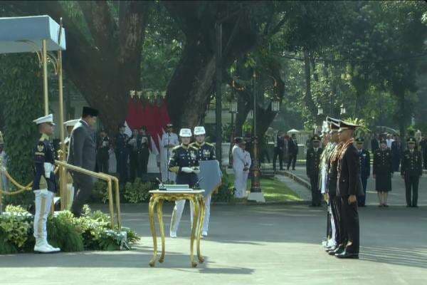 Daftar 8 Peraih Adhi Makayasa 2025 yang Dilantik Jadi Perwira TNI-Polri Hari Ini