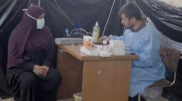 Perbatasan Rafah Ditutup, Dokter Amerika Terjebak di Rumah Sakit Gaza