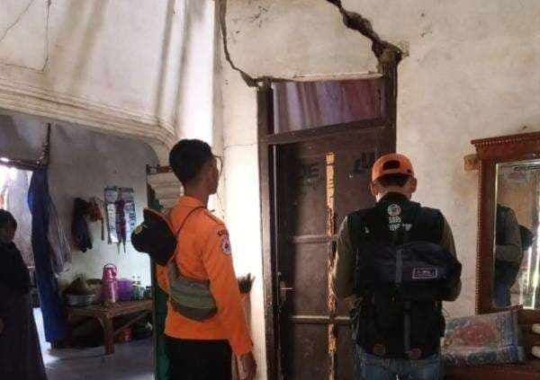 Rumah Rusak Akibat Pergerakan Tanah di Bojong Koneng Bogor Bertambah