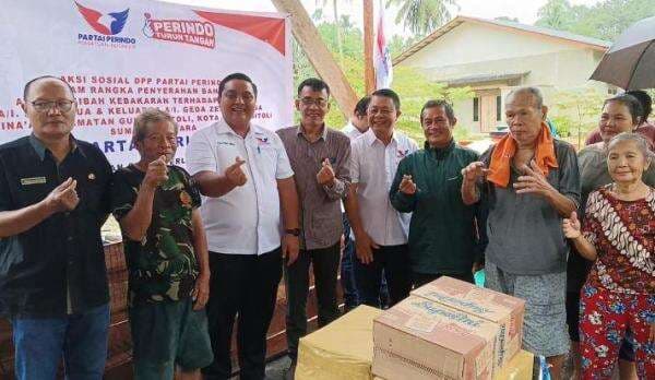 DPP Perindo Salurkan Bantuan kepada 2 Keluarga Korban Kebakaran di Pulau Nias