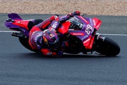 Peringati Ducati, Jorge Martin Tegaskan Bakal Pergi jika Tak Jadi Rekan Setim Francesco Bagnaia di MotoGP 2025