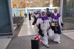 Perlengkapan Haji Wanita yang Harus Dibawa