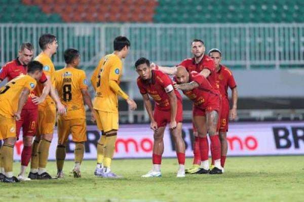 Penyebab Persija Jakarta Kesulitan Cetak Gol saat Lawan Semen Padang di Liga 1 2024-2025