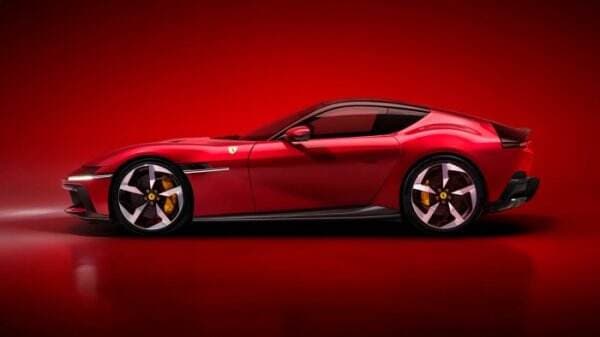 Pertahankan Mesin Legendaris, Ferrari Luncurkan 12Cilindri