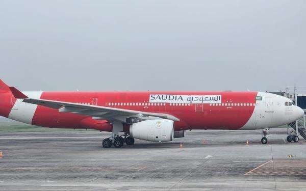 Kronologi Pesawat Saudi Airlines Angkut Jemaah Haji Tujuan Surabaya Diteror Bom
