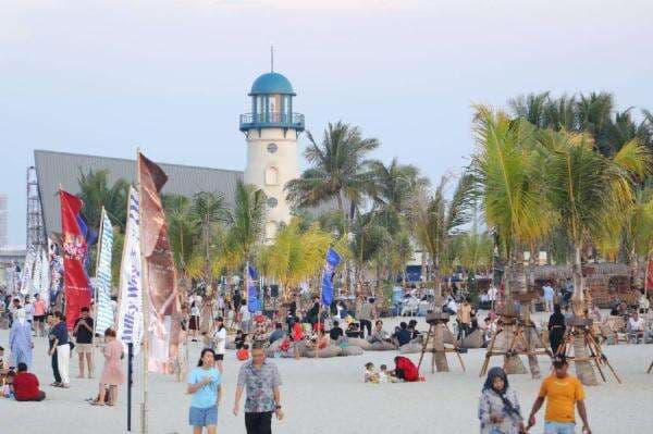 Rayakan Lebaran dengan Wisata Alam, Kuliner, dan Belanja di PIK!