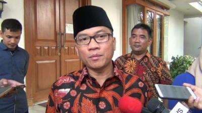 Mendes Yandri Buka Suara soal Cawe-Cawe Kampanye Istrinya: Belum Jadi Menteri