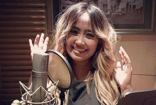 Biodata Pinkan Mambo, Musisi yang Banting Setir Jualan Donat