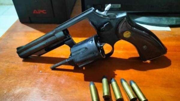 6 Arti Mimpi Ditembak Pistol Orang Tak Dikenal, Pertanda Baik atau Buruk? 