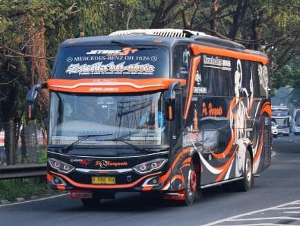 Deretan PO Bus dengan Komunitas Penggemar Terbesar di Media Sosial Deretan PO Bus dengan Komunitas Penggemar Terbesar di Media Sosial