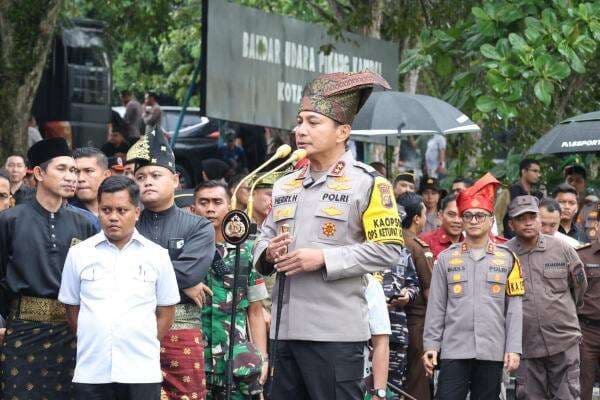 11 Tahanan Kabur, Kapolda Herimen Geram Copot Kasat Narkoba dan Kabag Ops Polres Kampar