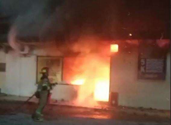 Kantor Polsek Helvetia Medan Terbakar, Ruang Intelkam dan Provos Ludes